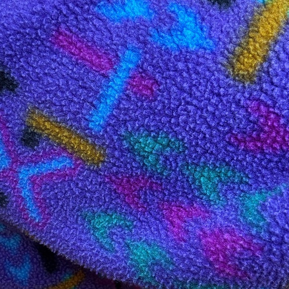 Warm vintage multicoloured pattered zip up with hood size small (oversized fit) - Picture 8 of 8